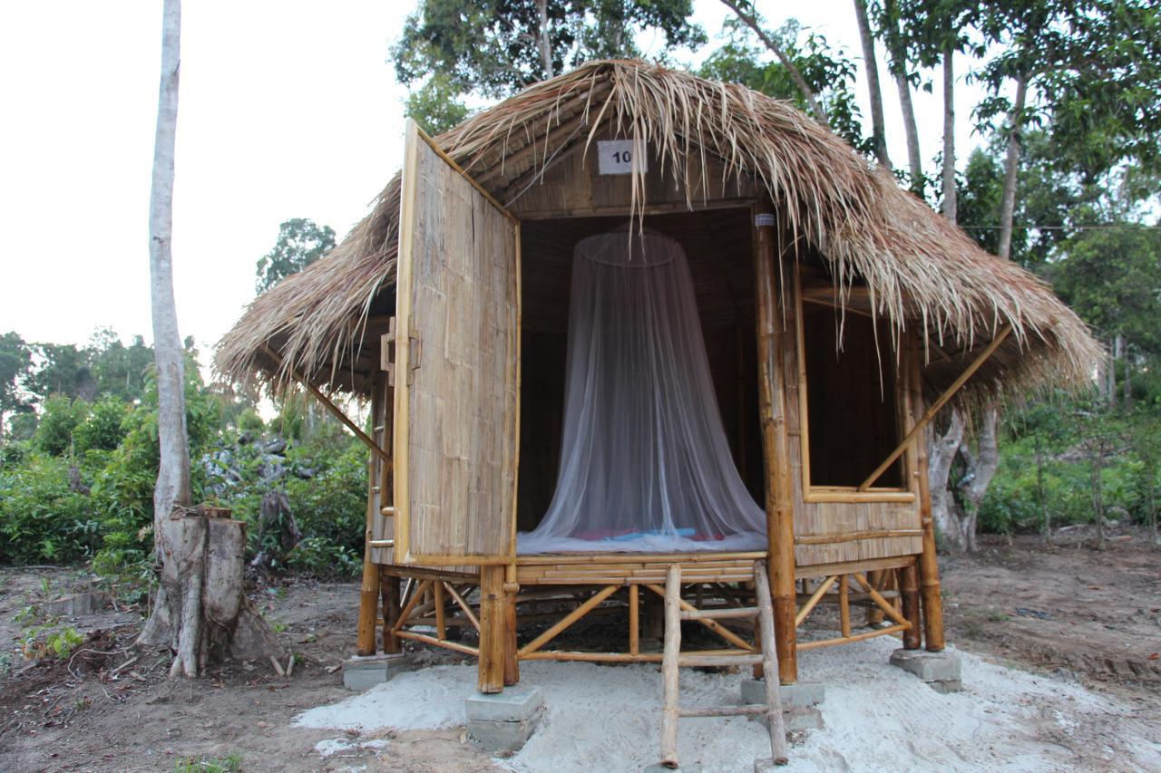 Отель Romdoul Koh Rong Сиануквиль Экстерьер фото